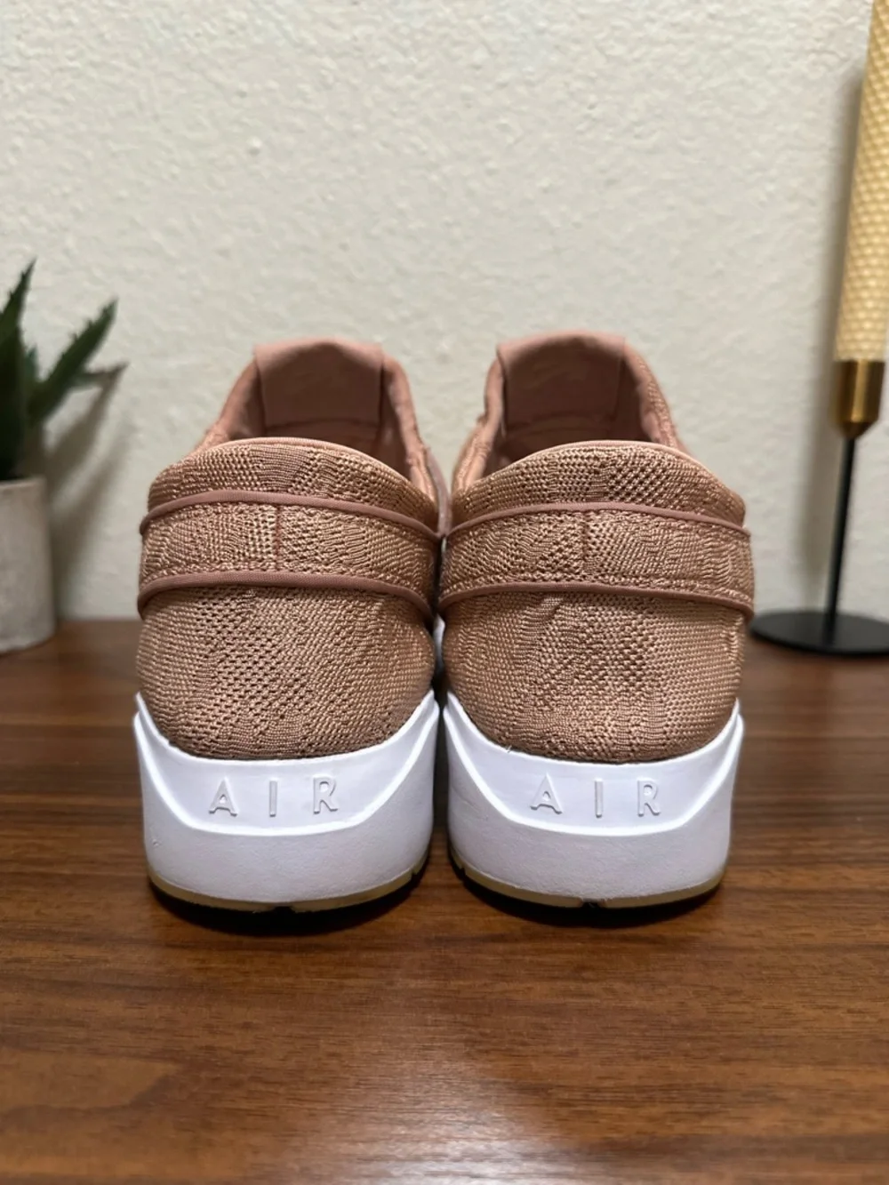 Nike SB Air Max Stefan Janoski 2 Rose White Gum AQ7477-600 Men’s 11 - Picture 4 of 8